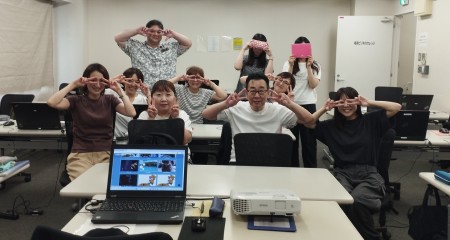7911